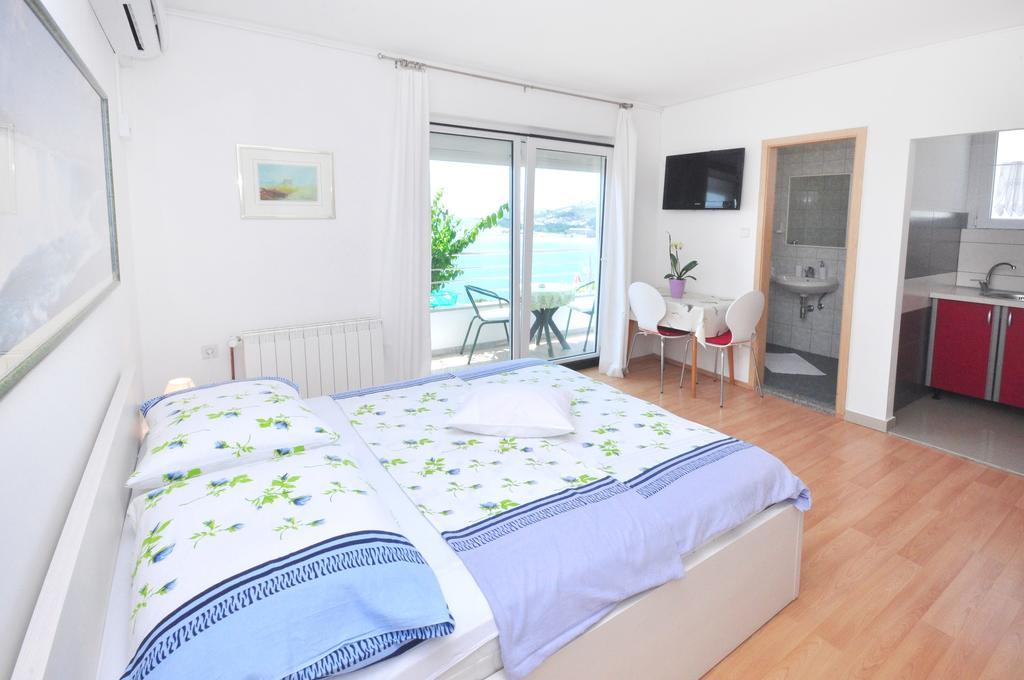 Apartments Zorka Leko Omis Room photo